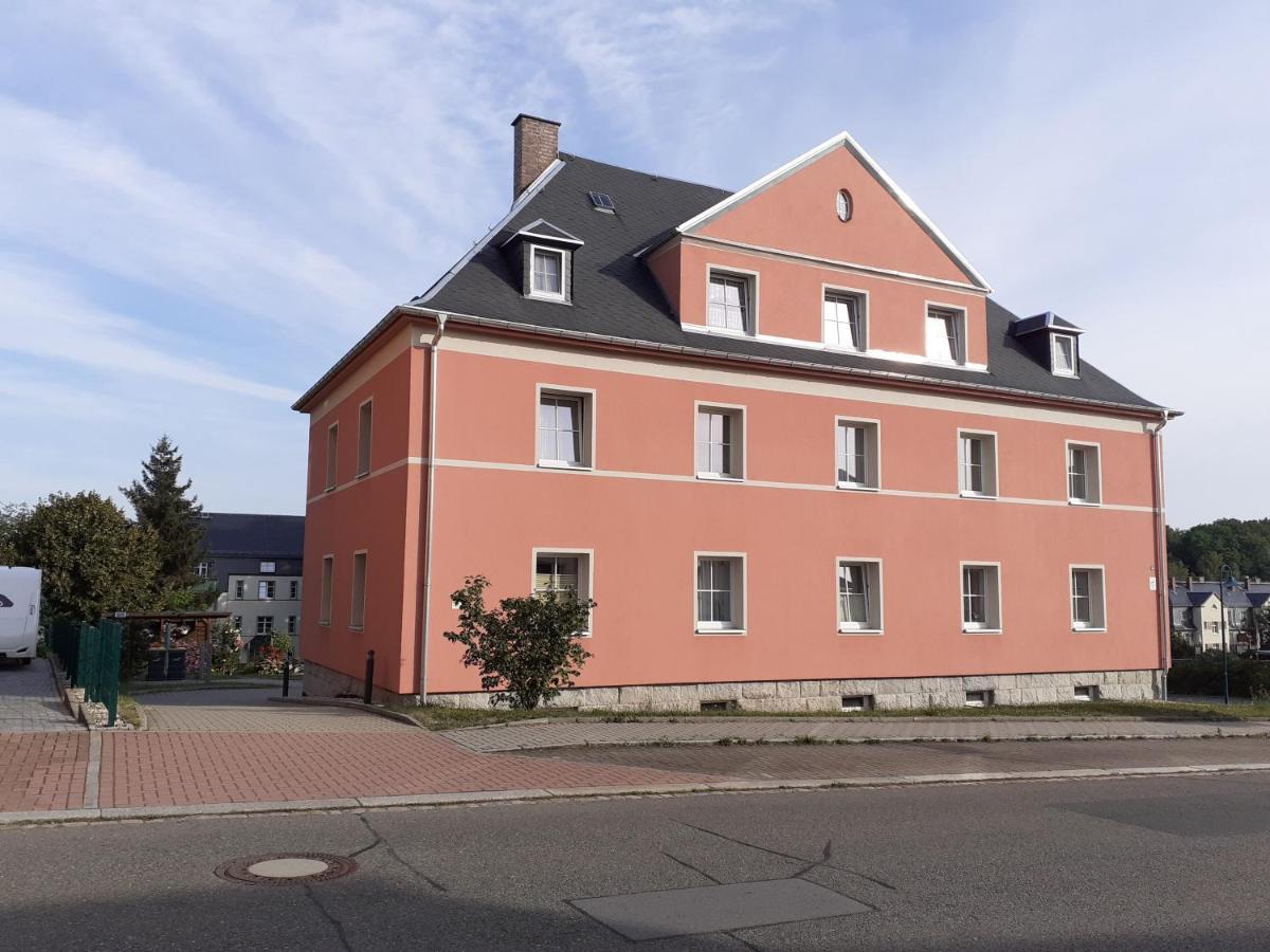 Ferienwohnung - August-Bebel-Str. 19 Oelsnitz  Экстерьер фото